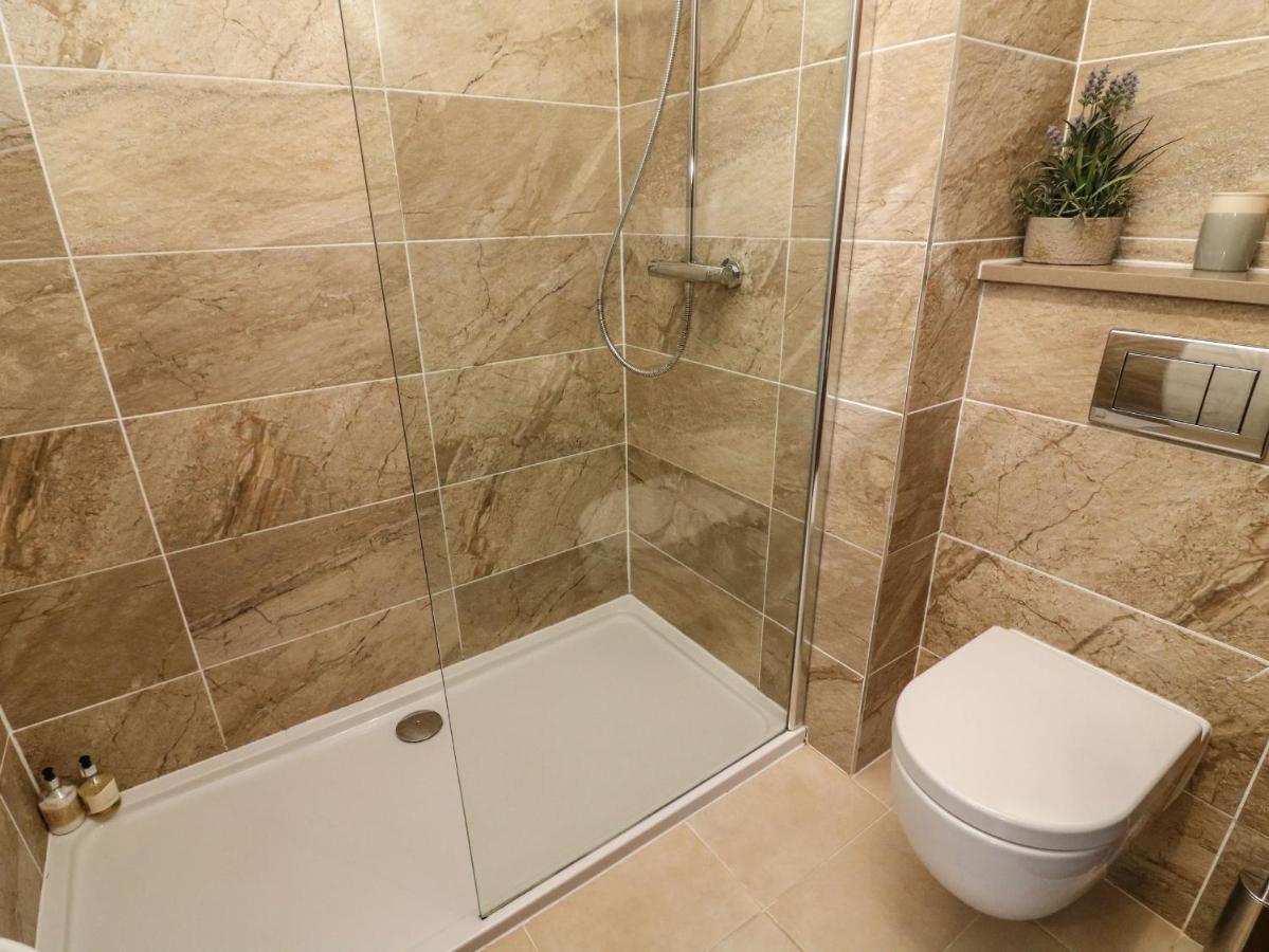 Courtyard Cottage Къркби Лонсдейл Екстериор снимка